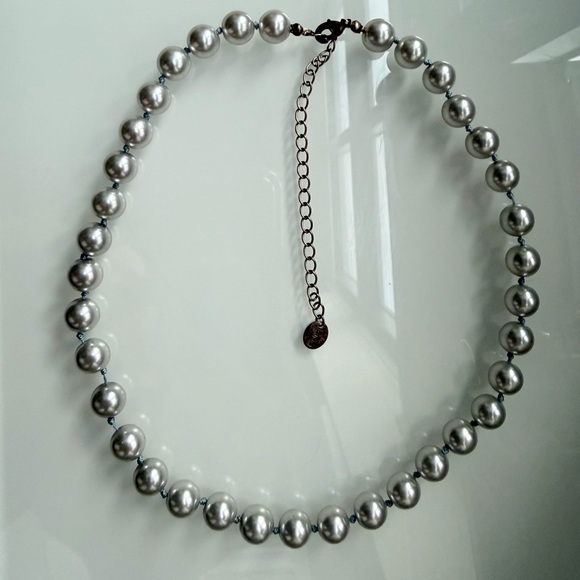 Icing Silver Gray Glass Pearl Necklace | Knotted 16" Strand | Adjustable - Picture 4 of 9